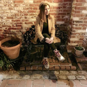 Meet your Posher, Frida